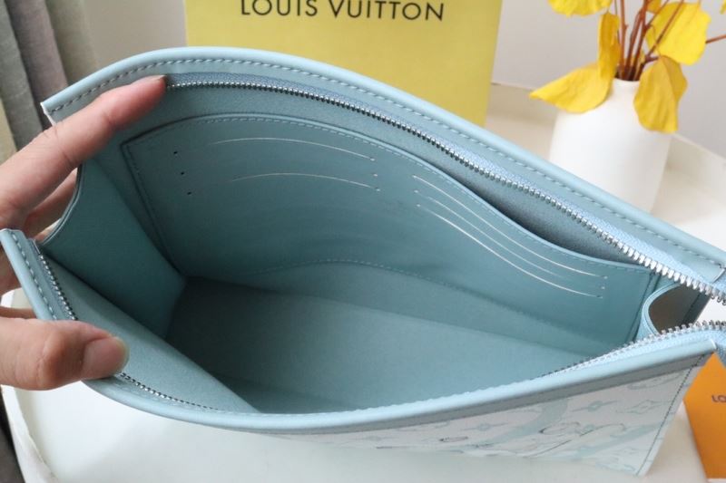 Louis Vuitton Clutch Bags